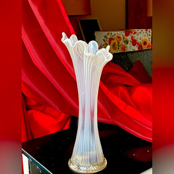 Art Antique Swung Funeral Vase In Opalescent Glass Beautiful Poshmark